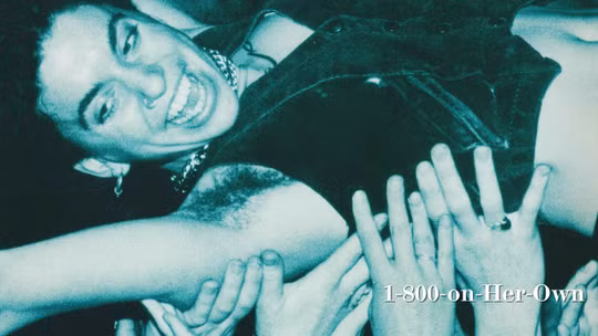 1-800-on-Her-Own. Ani DiFranco se abre en canal