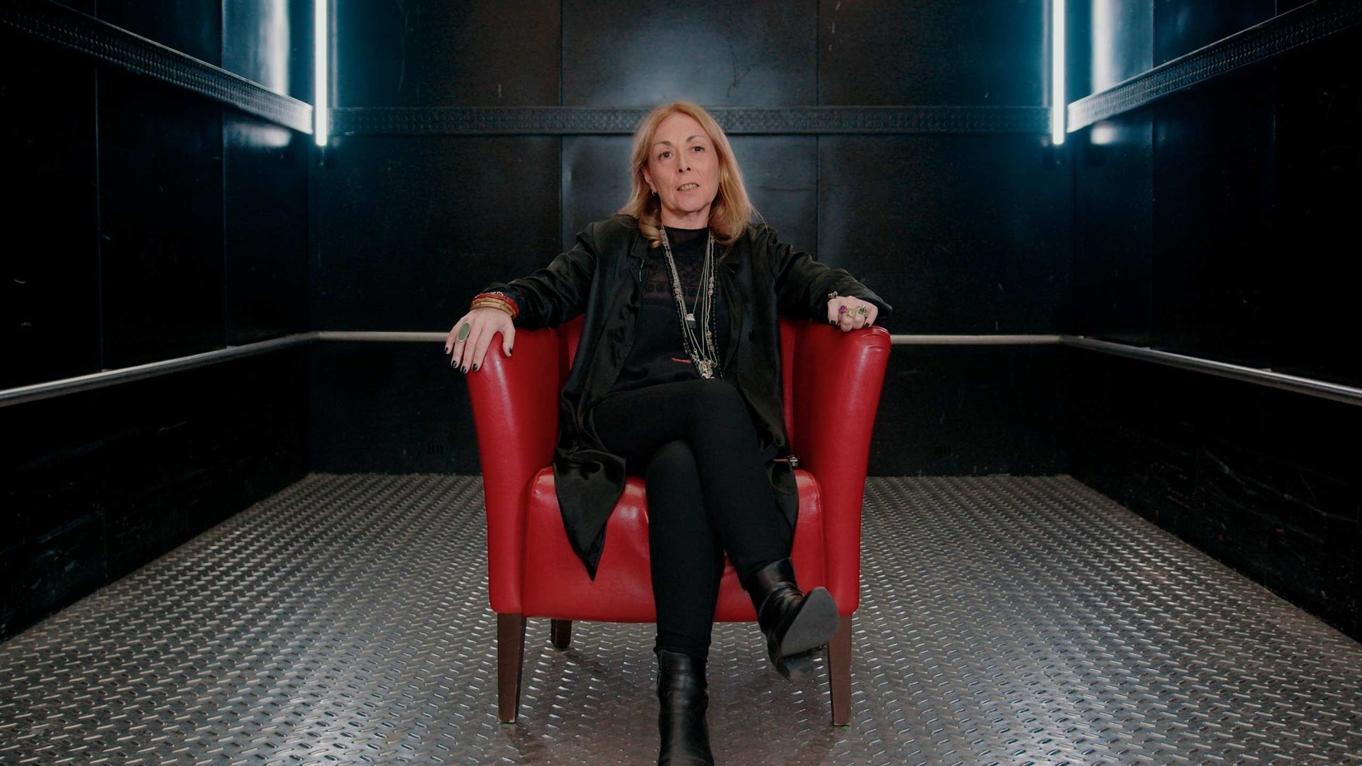 Backstage. Charo Mora