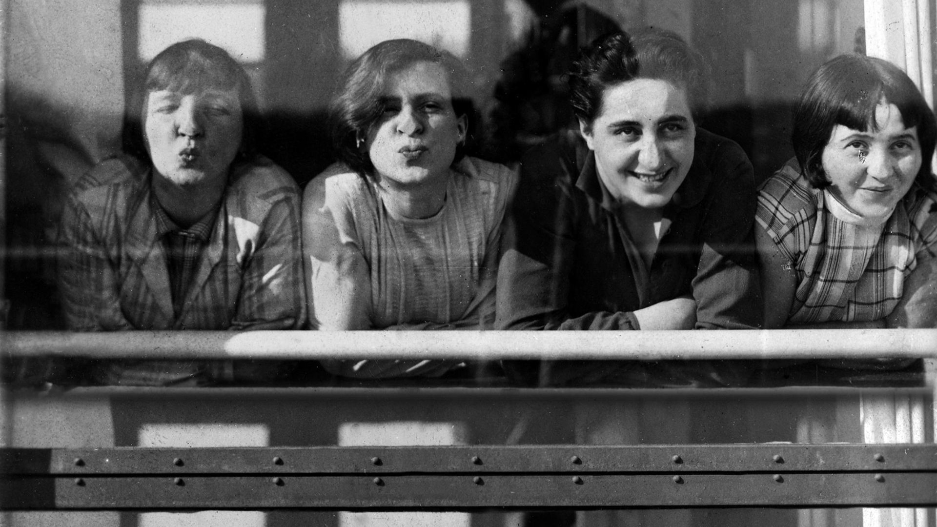 The Women of the Bauhaus