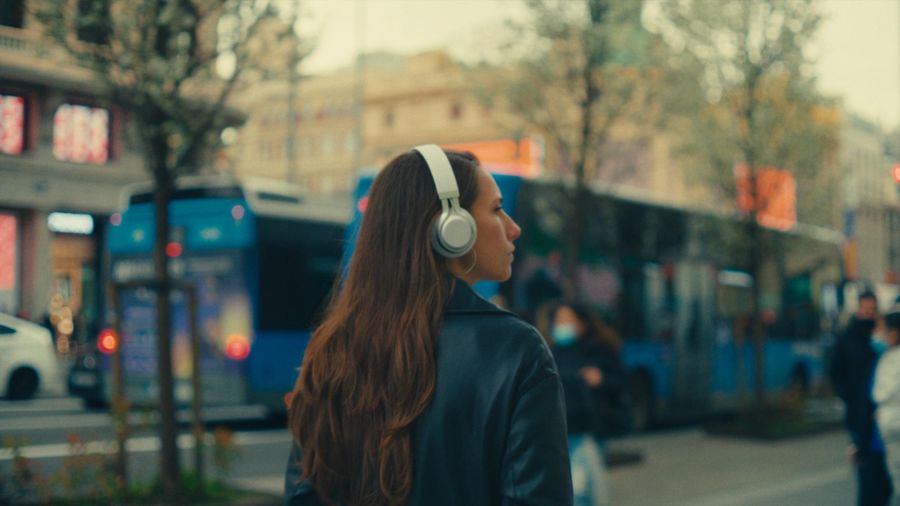 Te lo explicamos todo al oído: los podcasts de CaixaForum+
