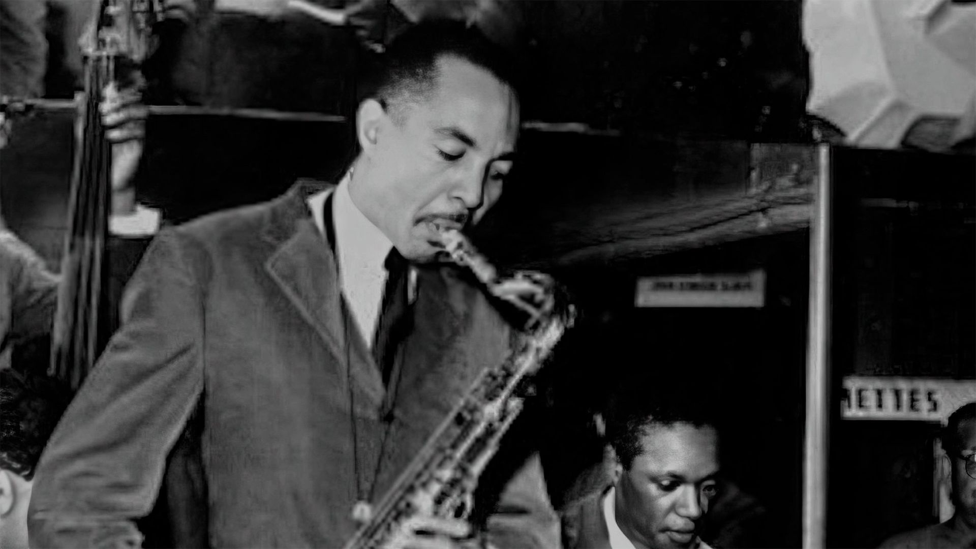 Max Roach: The Drum Also Waltzes