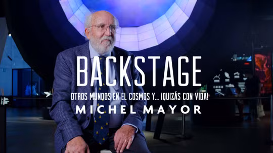 Backstage. Michel Mayor