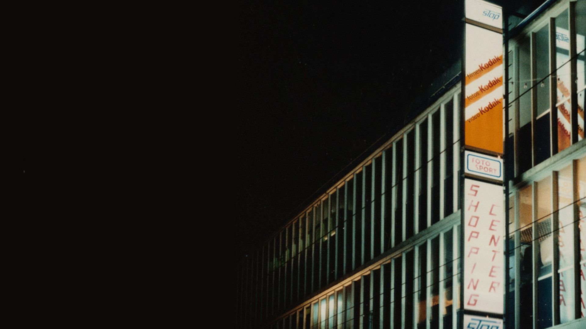 Stop. Salas de ensayo para el materialismo histórico