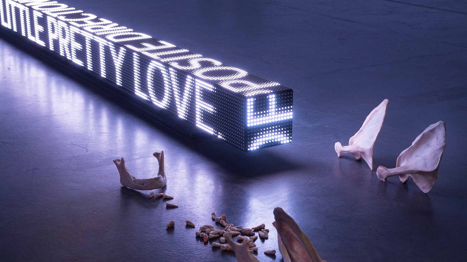 Jenny Holzer. Lo indescriptible