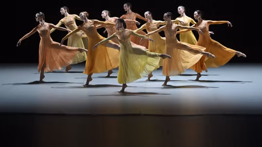 Stravinsky: 'La consagración de la primavera' de M. Harriague y 'El pájaro de fuego' de T. Malandain